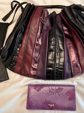 LUPO Spain Abanico Pleated Leather Handbag + 2 Pouches & Wallet